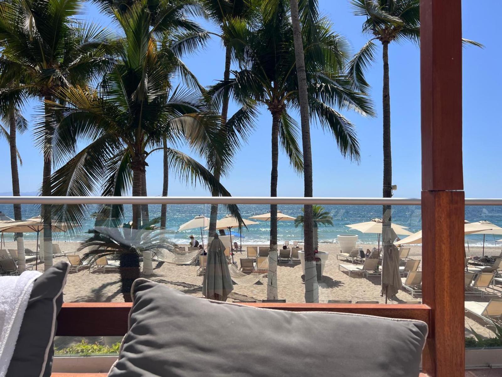 Icon Vallarta, Puerto Vallarta Buitenkant foto